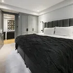 The Hanover Suite